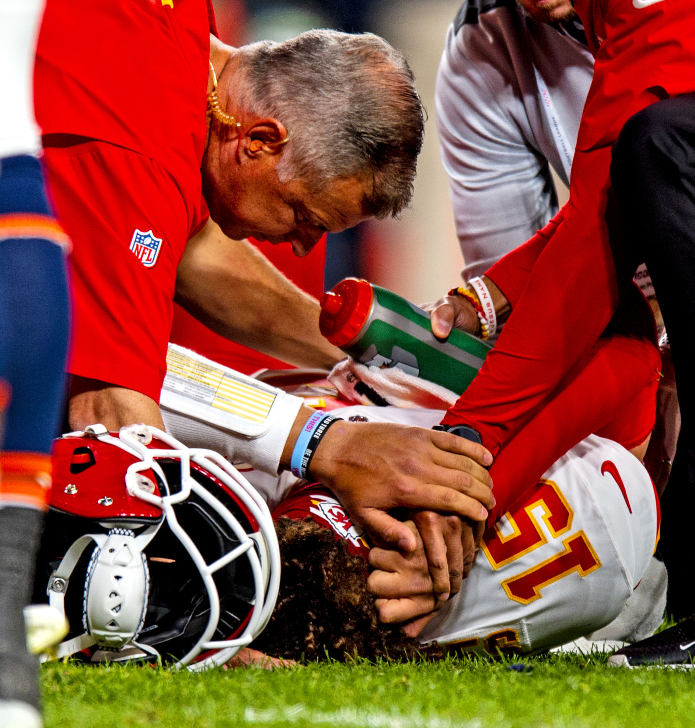 101719-s-Mahomes 03.JPG